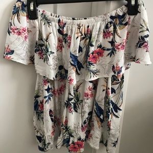 American eagle floral off the shoulders top